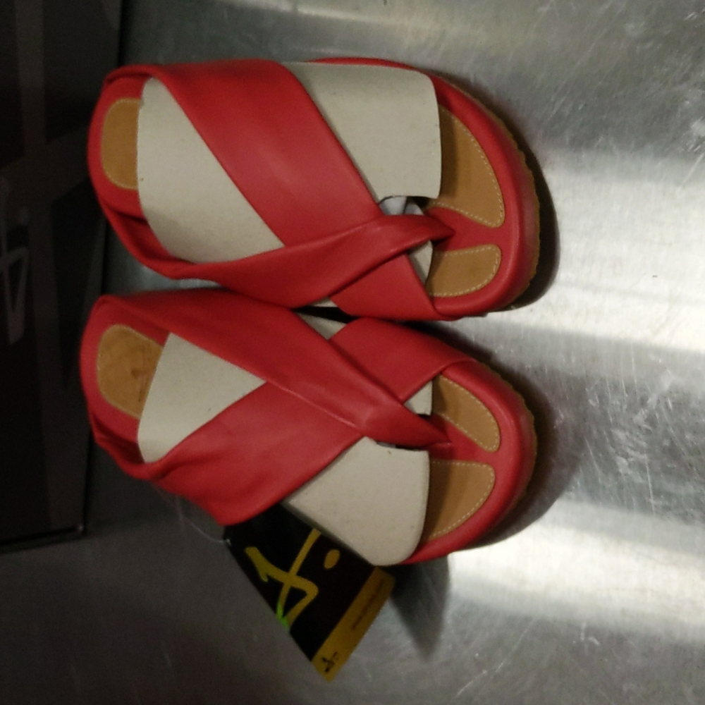 J Shoes - Capri (Coral) - Picture 5 of 6